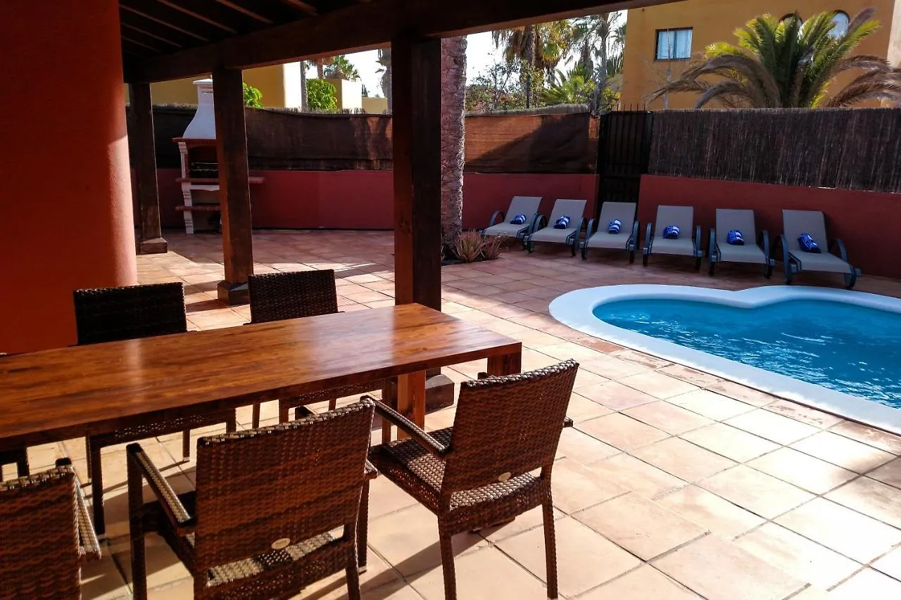 Casa Perla - Villa With Big Garden And Private Pool Corralejo
